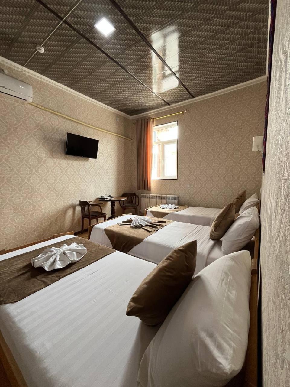 Polvon Ota Hotel Хива Экстерьер фото
